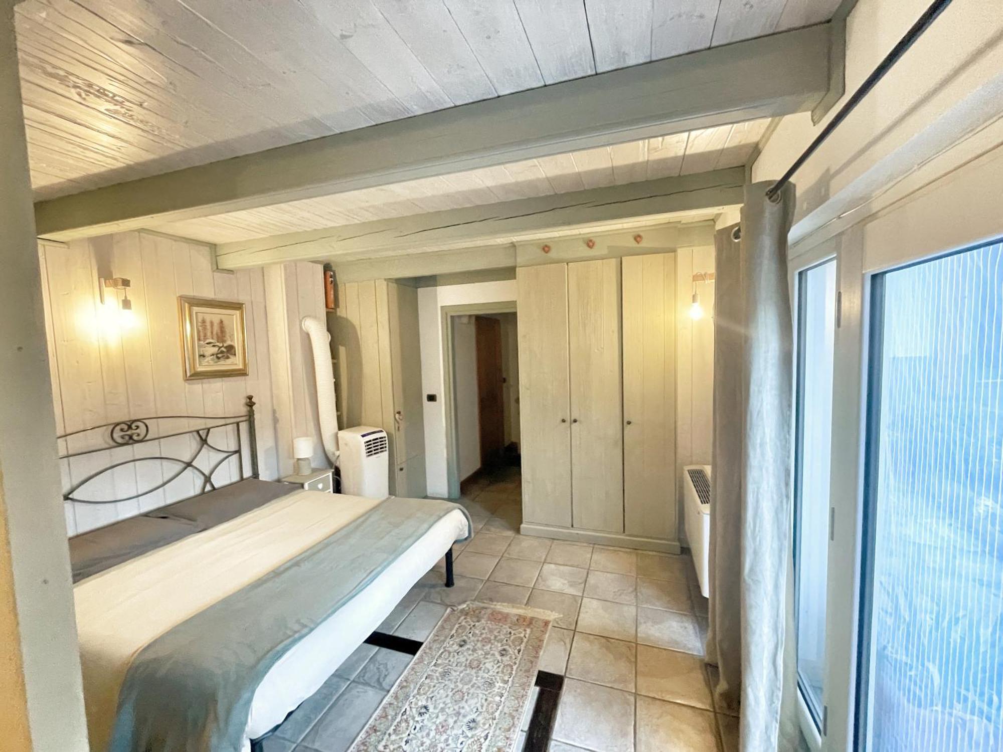 La Casina Di Oscar Ad Ao V Combe Vda Quart 0014 E 00I6 아파트 외부 사진
