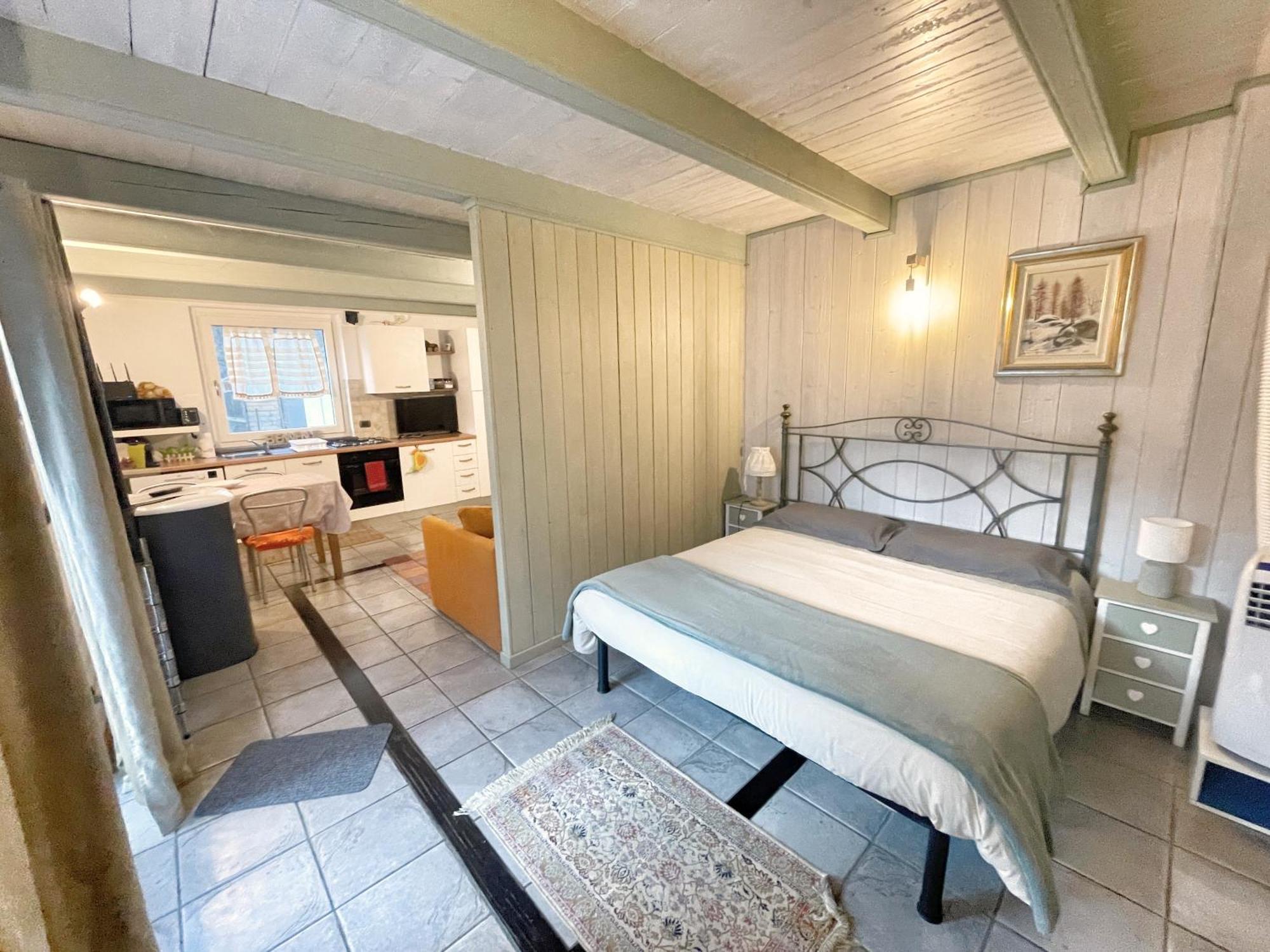 La Casina Di Oscar Ad Ao V Combe Vda Quart 0014 E 00I6 아파트 외부 사진